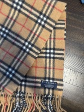 Burberry The Classic Check Cashmere Scarf for Women - Camel picture