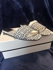 Givenchy Slides- Brand new picture