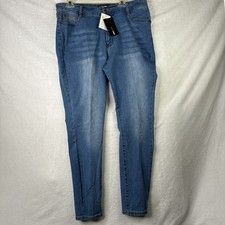 Fashion Nova Always Bossy II Skinny Jeans Womens Size 14 Medium Blue Wash NWT picture