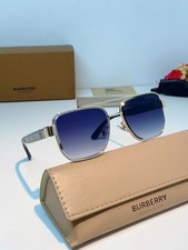 Burberry BE3138 Unisex Sunglasses 60‑15‑145 Gold Aviator Check TB Gradient picture