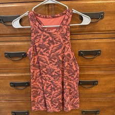 Lululemon Red Leaf Tank picture