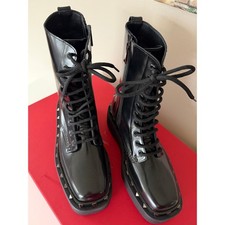 New Valentino Garavani Rockstud Black Patent Leather Combat Boots Size 38 picture