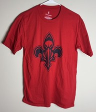 Fanatics NBA Medium Red Cotton T-Shirt 2 Ball Graphic picture