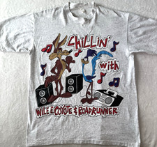 1990s Chillin With Wile E Coyote And Roadrunner T Shirt XL Vtg Warner Bros picture