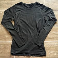 Lululemon Swiftly Tech Long Sleeve Crew | Size 10 | Camo, Green, Dark Green picture