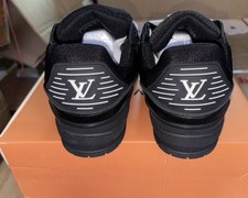Louis Vuitton Men’s Low Top Lace-Up Sneakers Black/White Logo US 9 picture