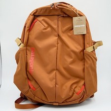 Patagonia Refugio Daypack 26L 'Robin Brown' 47912 / Hiking Laptop Backpack picture