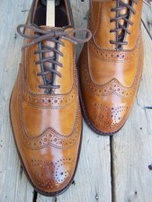 ALLEN EDMONDS Mens Casual Dress Shoes Cognac Leather Wingtip Oxfords Size 9.5D picture