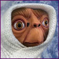 Realistic ET Alien Latex Mask Halloween Carnival Party Movie E.T picture
