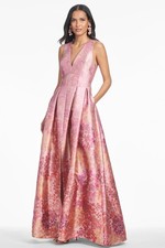 NWT Sachin & Babi Brooke Gown Size 6 Light Sunset Hydrangea Floral Ball Gown picture