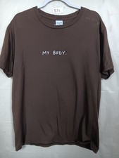 Melodie Perrault My Body Dark Brown T-Shirt Large picture