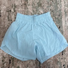 Women’s Lululemon Track That Mid-Rise Lined Short 5’’  Size 6 Icing Blue picture