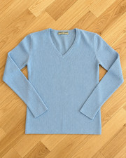 Manrico Cashmere Women's Sweater – 100% Cashmere – Light Blue – Size M picture