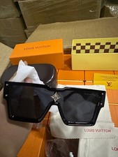 Louis Vuitton Cyclone Z1578E Shield Sunglasses Black Frame Crystal Logo New in B picture