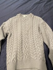 NWOT Aritzia Heritage Knit Merino Wool Crew Sweater In Heather Chrome Size M picture