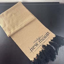 Twilight Saga New Moon Cullen Crest Blanket Scarf Womens Yellow Tan Knit Tassel picture