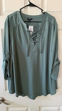 Torrid Women’s Plus 3X Green Solid V-Neck 3/4 Roll Tab Lace-Up Blouse picture