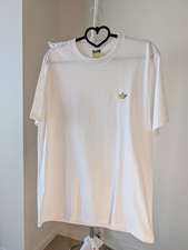 BAPE STA One Point Tee White Embroidered Yellow STA Star Men's Large picture