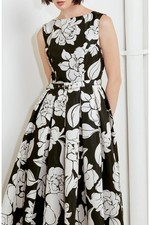 FREEMARKET Print Belted Maxi Dress 1X Black White Floral NWT picture