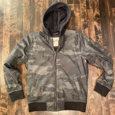 Hollister Co. Men's Camo Hooded Wind Breaker - Size Small Excellent Full Zip picture