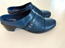 Easy Street Comfort Wave Women’s Blue Slip-On Mule, US 9 M Cushioned picture