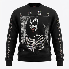 Lost Intricacy Kiss of Monroe Crewneck Shirt picture