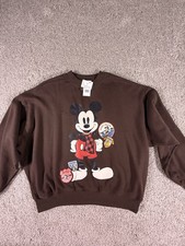 NWT Disney Women’s Sweatshirt Mickey Winter Scene Brown Large picture