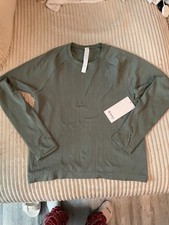 Lululemon Rest Less Pullover picture