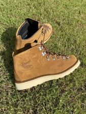 Nwob Danner Mens Boots Mountain Light Size 13 Suede picture