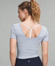 lululemon Align Tee Ocean Air Blue Women's Size 2 NWT Nulu Cropped V Neck Shirt picture