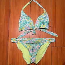 Medium victorias secret multicolored leopard picture