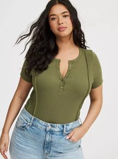 Torrid Plus Size 2X Short Sleeve Rib Knit Paneled Henley Top Olivine NWT picture