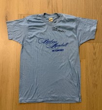 **VINTAGE 1983 Barbara Mandrell World Tour Signed Tshirt - Large picture