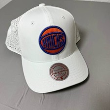 New York Knicks Mitchell & Ness Pro Crown Fit Hat picture