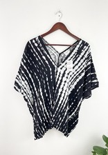 Simple Suzanne Betro Black White Oversized Blouse Top Women’s Plus 2X New  picture