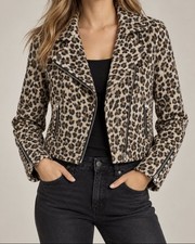 Cupcakes and Cashmere Leopard Print Jacket Size M picture