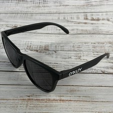 Oakley Frogskins OO9245 Sunglasses Black Frame Black Lenses With Box picture