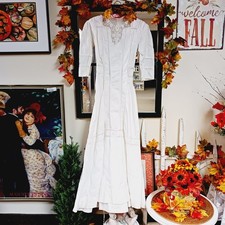 Antique 1900s Edwardian White Cotton Lawn Tea Dress Lace  Gown Victorian picture