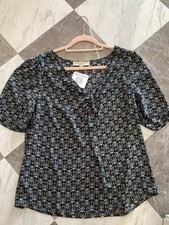 066 LOFT Black and Blue Short Sleeve Patterned Blouse picture