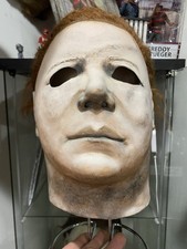 Michael Myers Warlock Mask picture