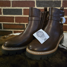 St. John's Bay Brown Faux Leather Ankle Bootie Zip Memory Foam Women's 5.5M picture