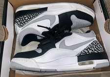Nike Court Borough Mid 2 GS Black And Gray Youth Size 5.5 picture