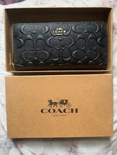 COACH Boxed Long Zip Around Wallet Signature Leather F53834 outlet New with Box picture