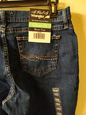 Wrangler Women’s Classic Fit Bootcut Jeans Size 14 Dark Wash Cotton Denim picture