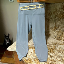Lululemon Women's Blue/Grey Solid Ankle High Rise Leggings Regular Size Type picture