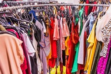 Wholesale Women's Clothing Lot 50 Piece Thrift Flea Market Reseller Gently Worn picture