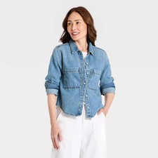 Women's Easy Denim Shirt - Universal Thread Light Wash Clean M picture