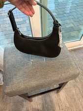 Viral  DKNY Casey Demi Women Black Shoulder Bag. picture