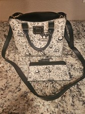 Loungefly Alice in Wonderland Line Art Handbag Crossbody w/ wallet rare exclusiv picture