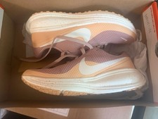 nike revolution 8 womens 6 size picture